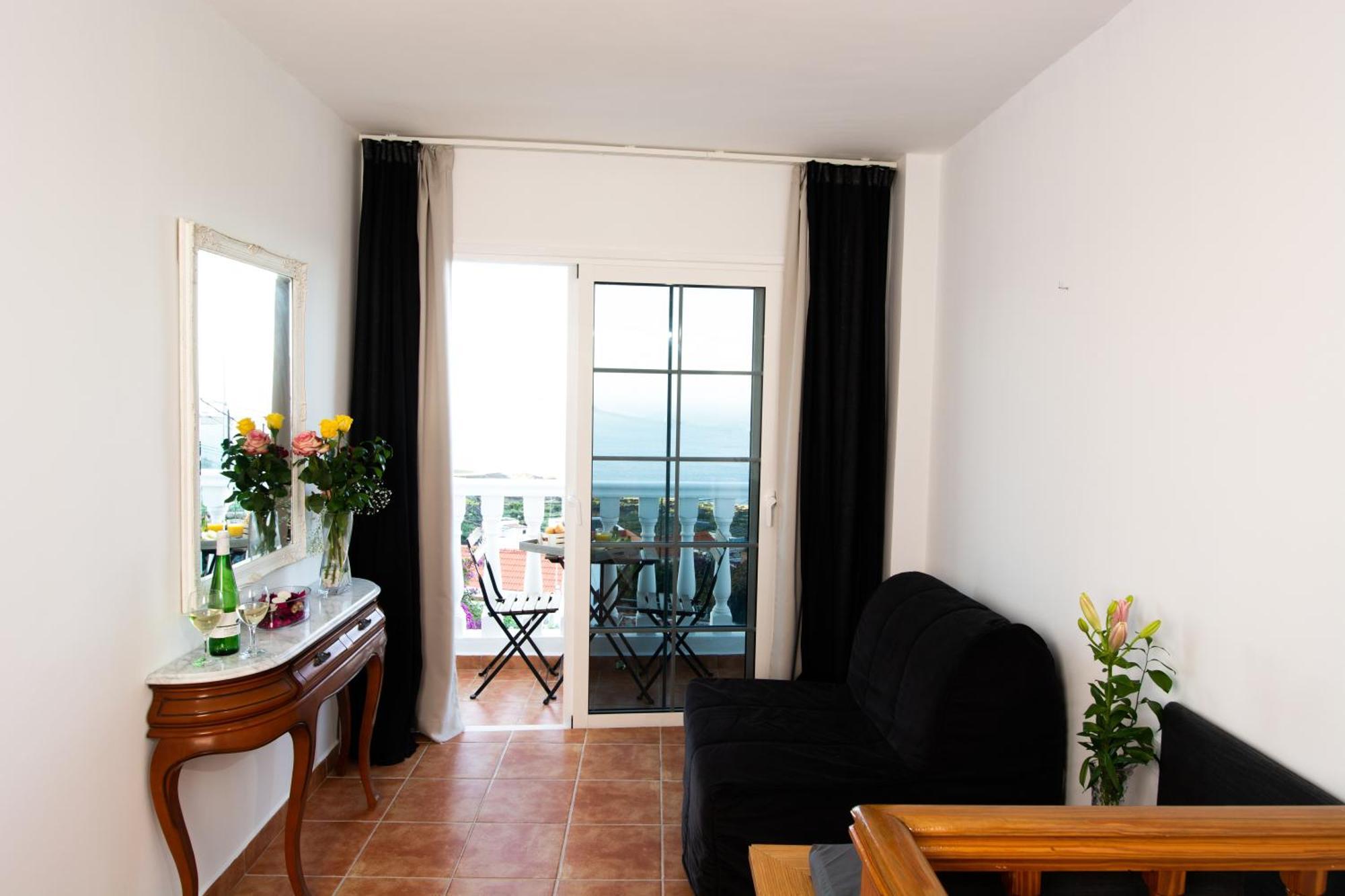 Geko Hotels Los Llanillos Buitenkant foto