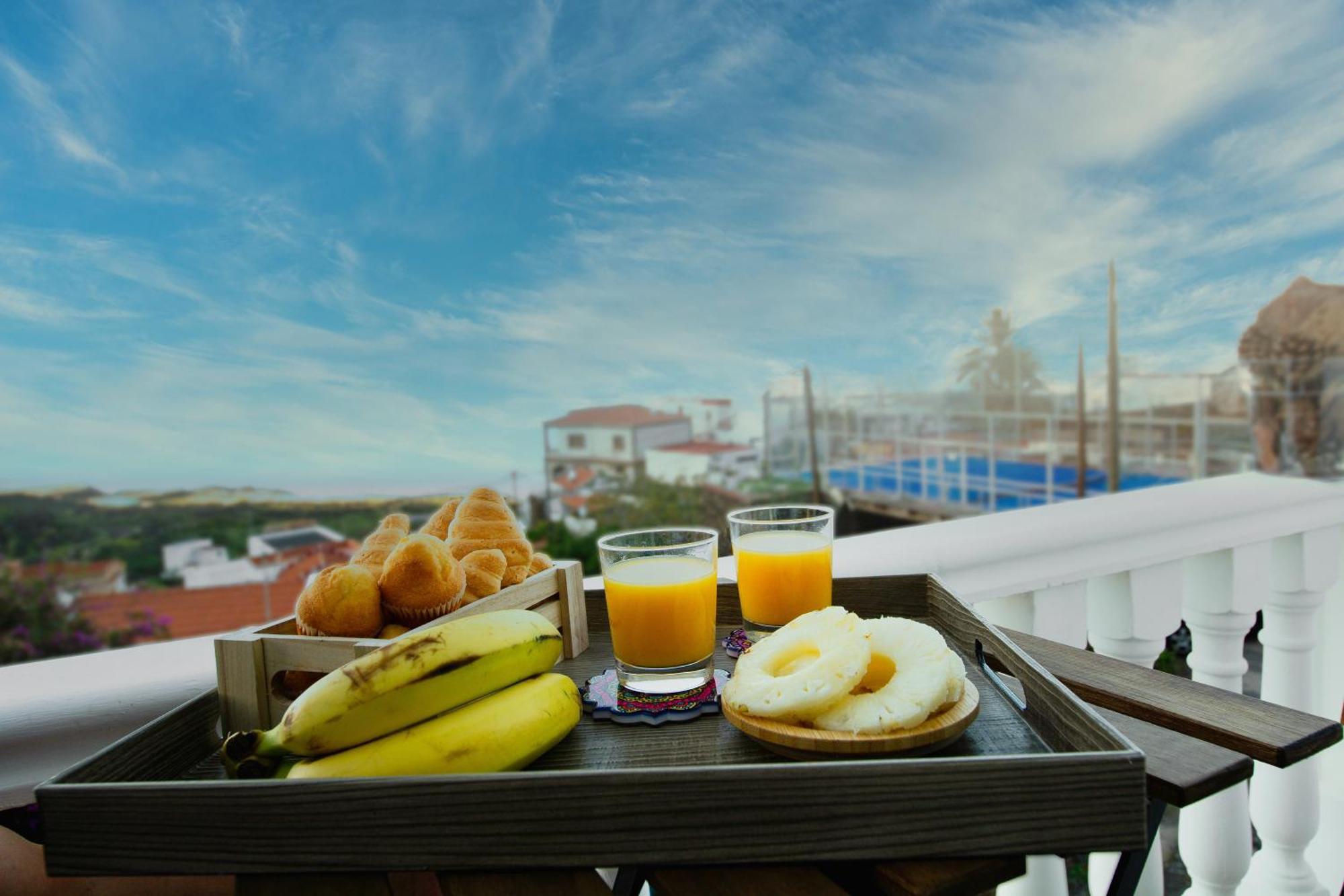Geko Hotels Los Llanillos Buitenkant foto